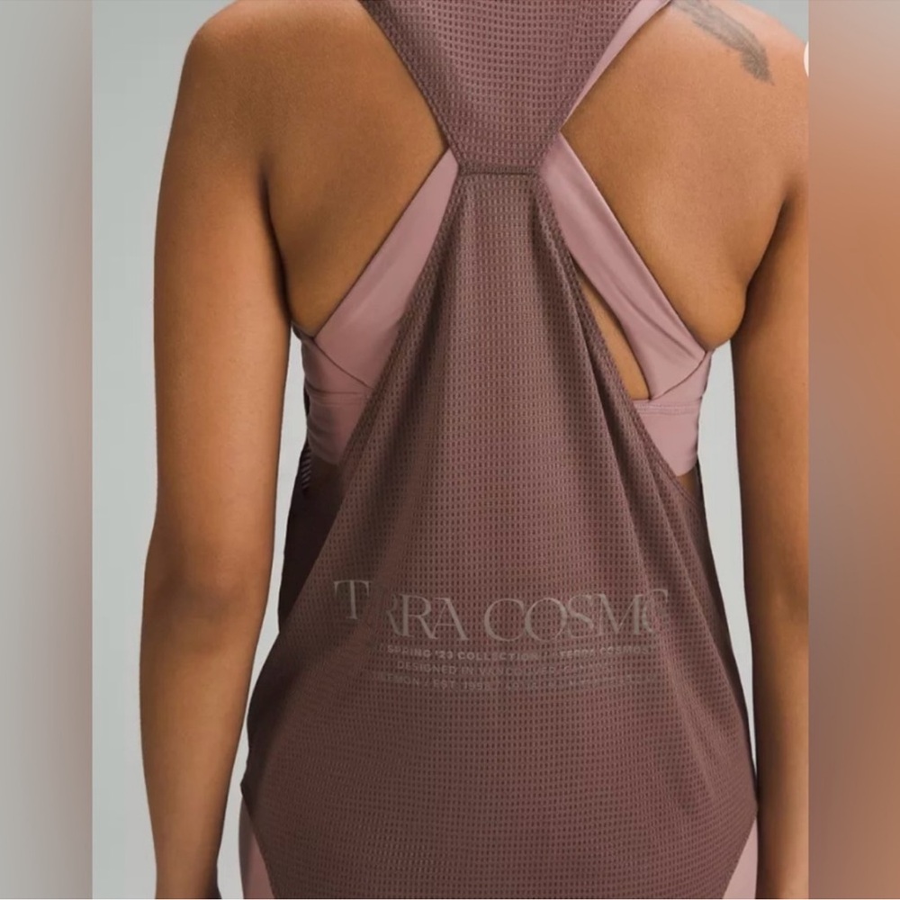 RARE Lululemon Lab Grid Mesh Singlet 🤎 - Picture 3 of 13